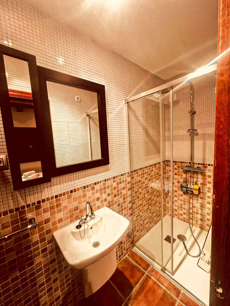 CasasColgadasBañoSuite1